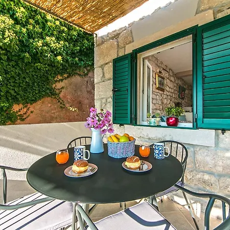 شقة Mala Cele بودغورا